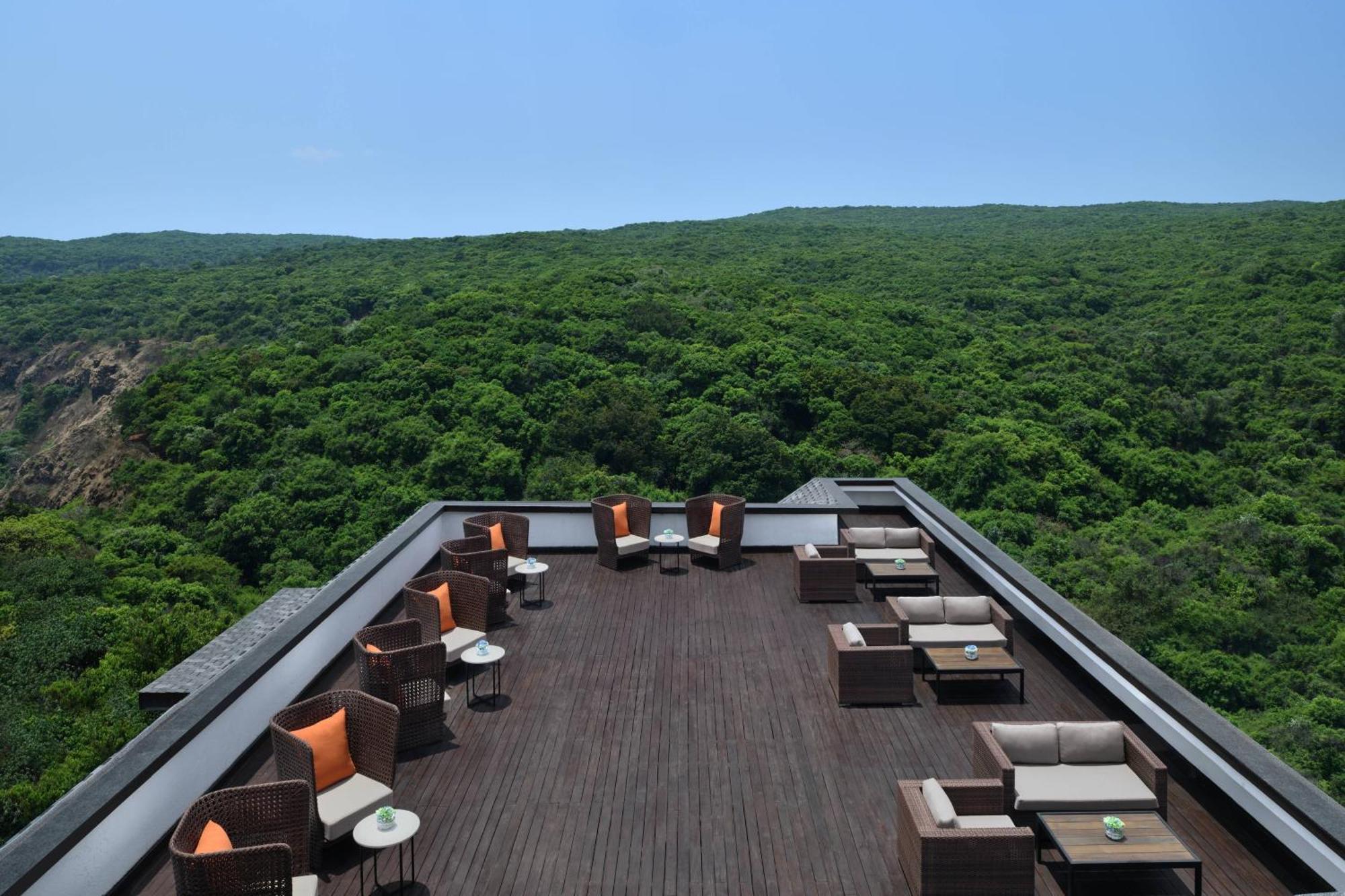Courtyard By Marriott Mahabaleshwar Hotel Ngoại thất bức ảnh